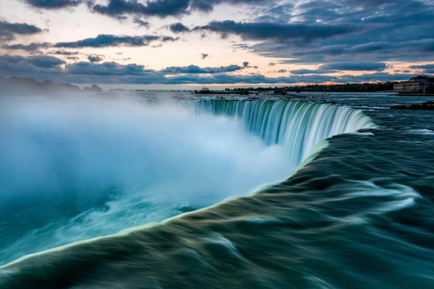 Is niagara falls man made